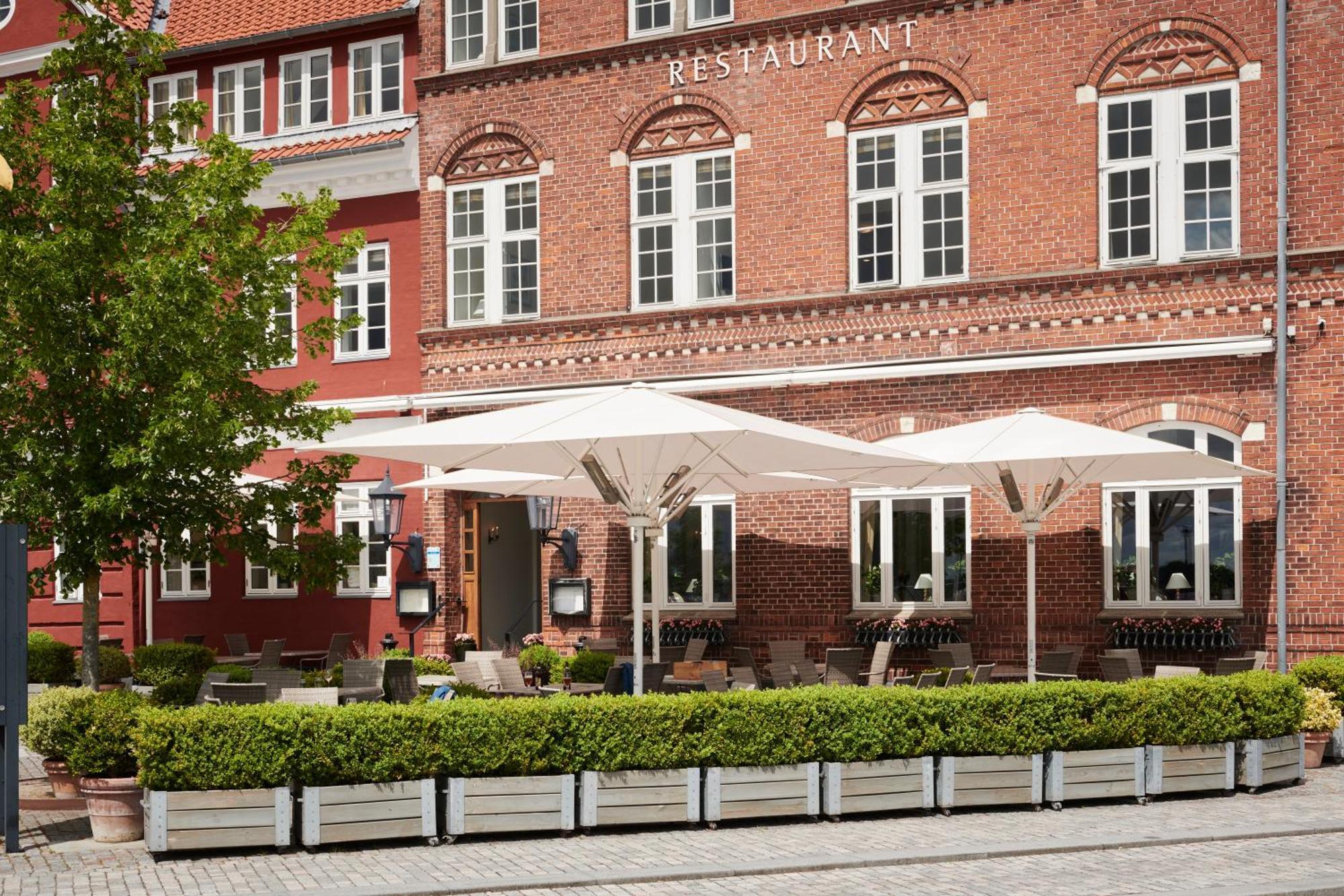 Tornoes Hotel Kerteminde Kültér fotó